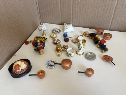 Dolls scale house kitchen - 12,