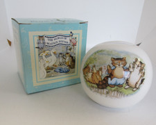 Royal Doulton The World Of