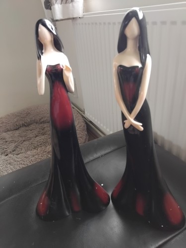 2005 faceless lady - 2005,
