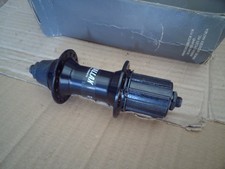 NOS SHIMANO FH-M565 DEORE LX  8/9 SPEED HUB, 1998
