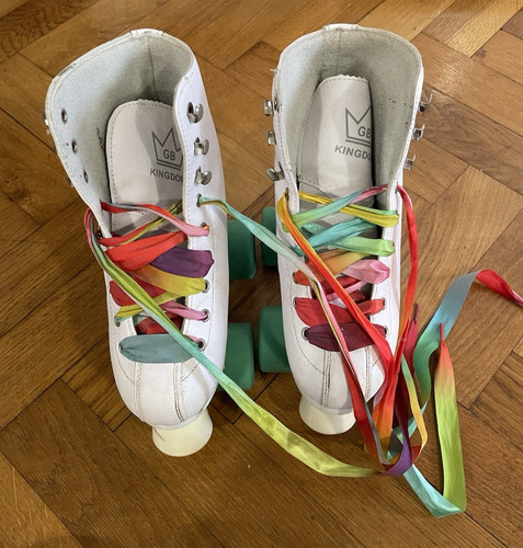 Kingdom roller boots size 2 - kingdom,