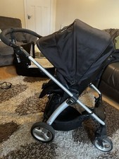 Mamas & Papas Sola Pushchair with Bassinet- Black