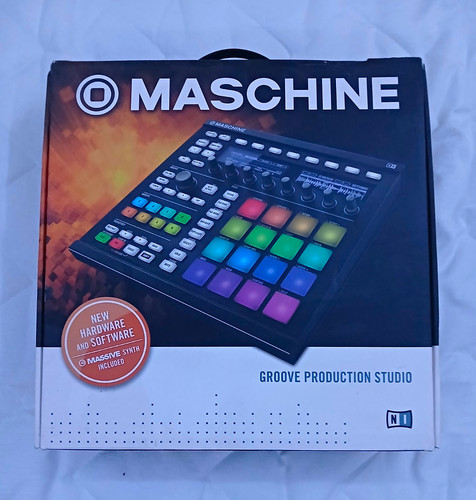 Native instruments maschine - instruments,