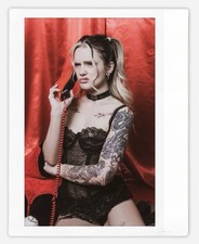 Art model bradley - instax, wide