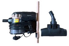Goodmans 2 in 1 Compact Vacuum