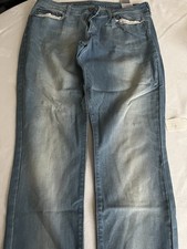Levi's Women's Demi Curve