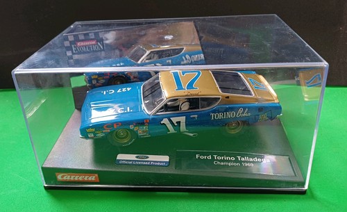 Carrera 32 evolution - 1:32,