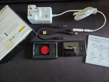 Creative Zen 8GB Black MP3 FM Radio Audio Video Player + Accessories Bundle