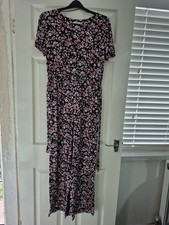 Ladies Size UK 12 Pretty