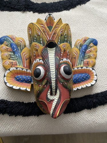 Hand carved wooden - , gini