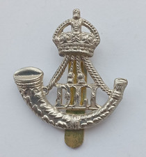 Vintage Durham Light Infantry DLI British Army Military Cap Badge.    PB1-5