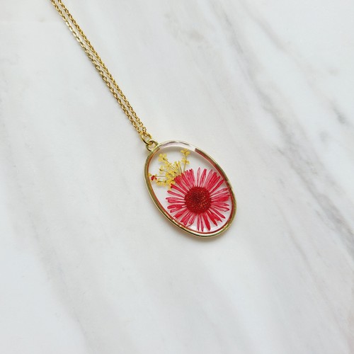 New gold tone dried - , pressed