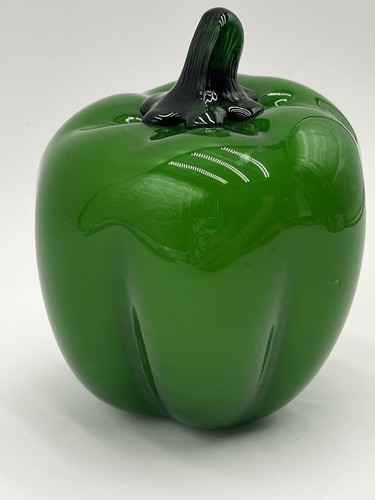 Green bell pepper vintage - 4”,