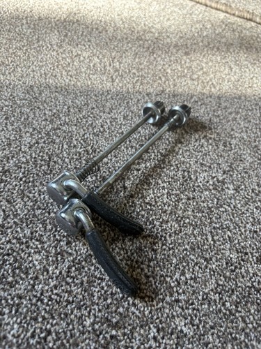 Simplex quick release skewers - release,