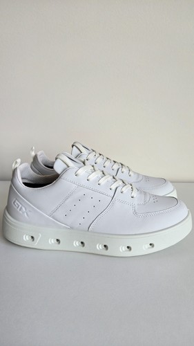 Ecco white leather sneakers - white,
