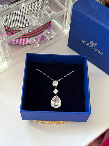 Swarovski clear teardrop - clear,