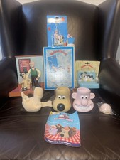 Wallace And Gromit Bundle Soap Dish-egg Cups/alarm clock-toothbrush and Plush