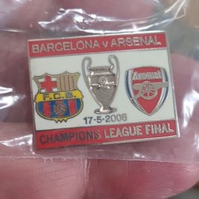 Arsenal Badge Wear With Pride