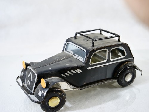 Citroen traction metal - citroen,