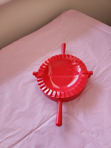 Red plastic large pastry - red,