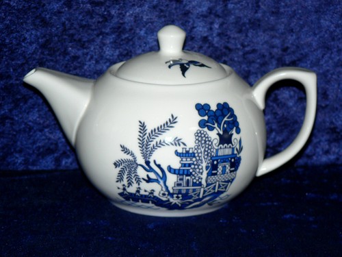 Blue willow pattern cup 6 - willow,