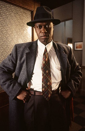 Andre braugher detective - braugher,