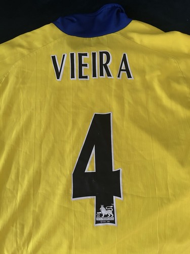 Arsenal invincibles 04 - arsenal,