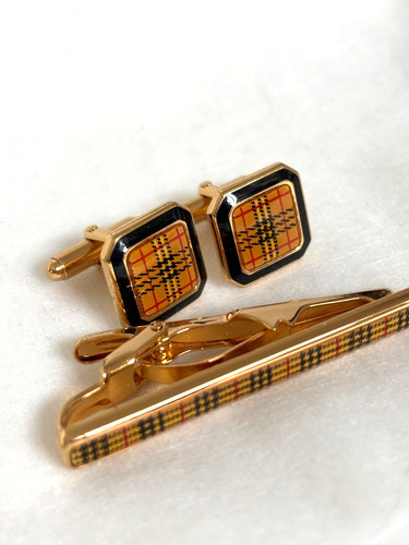 Vintage burberrys nova check - vintage,