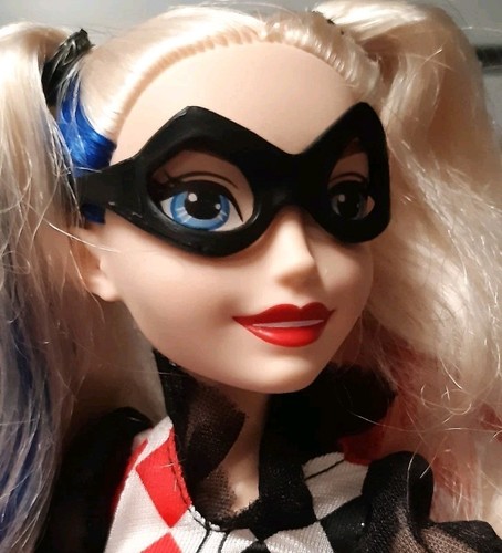 Harley quinn doll figure - harley,