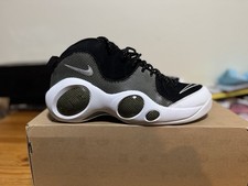 Size 13 - Nike Air Zoom Flight