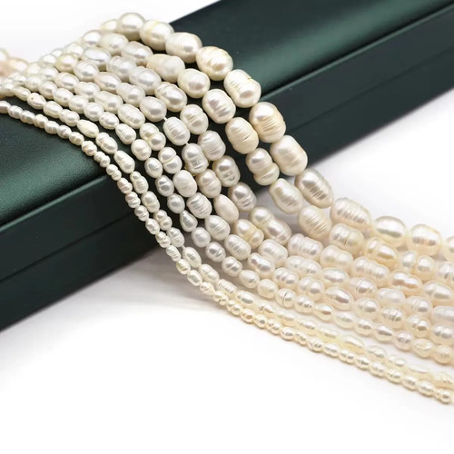 Natural freshwater pearl beads - natural,
