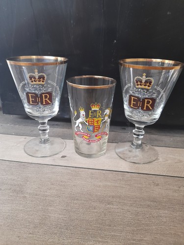 Vintage royal family - royal,