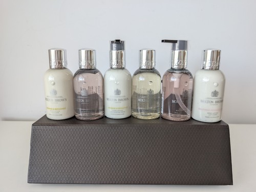 Molton brown shower - brown, hand
