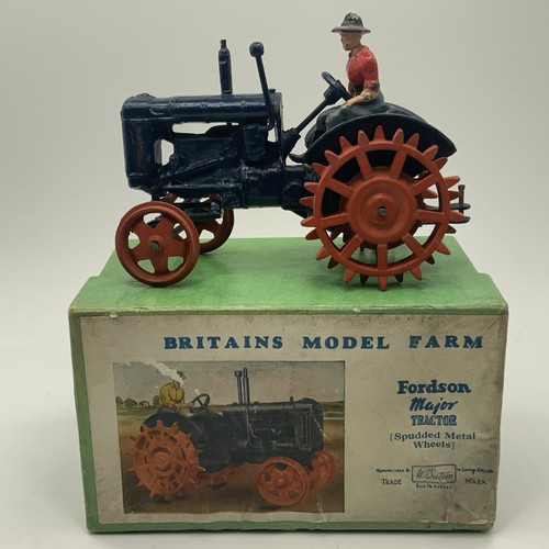 Britains 127f fordson tractor - 127f,