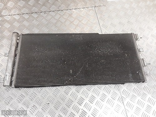 2014 volvo v60 radiator - volvo,