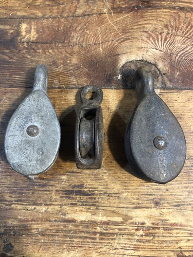 Antique vintage small cast - 3x,