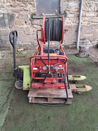 Drain jetter pressure - drain,