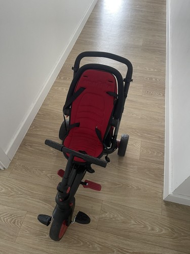 Red smartrike folding tricycle - red,