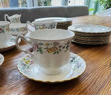 41-Piece Vintage Royal Kent