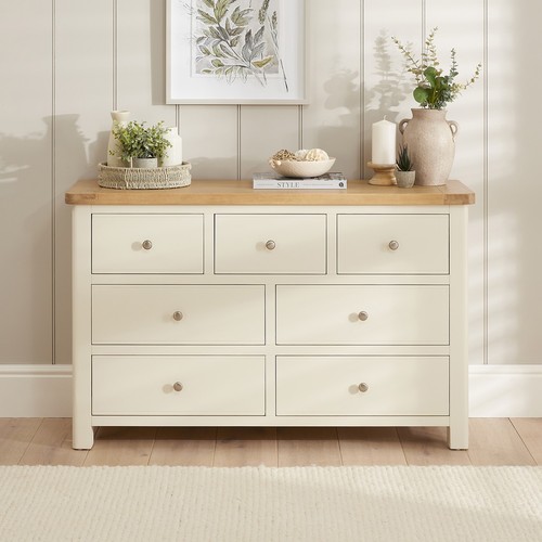 Chest drawers wide over - of, 4