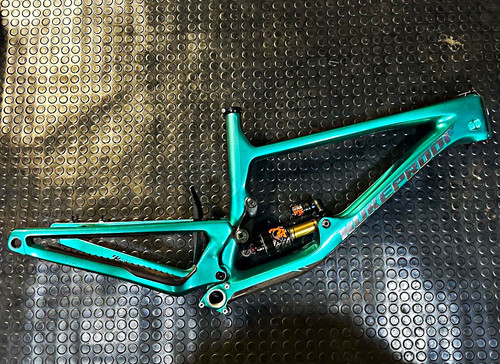 Nukeproof giga factory - giga,