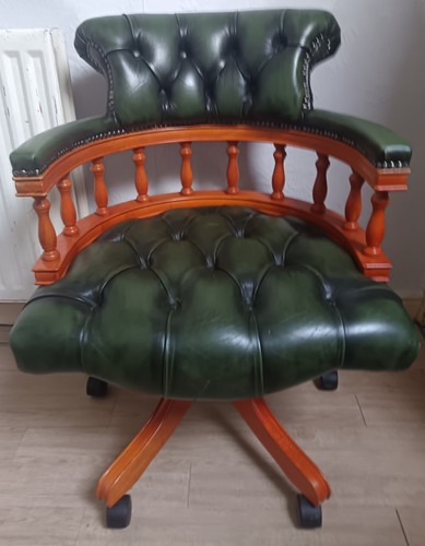 Chesterfield captains desk - captains,