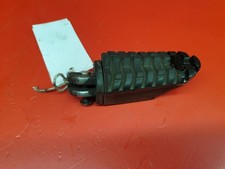 2015 TRIUMPH TIGER 800 RIGHT REAR FOOT REST