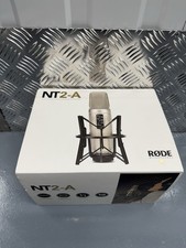 Rode NT2-A Studio Kit SM6 Mount, Large-Diaphragm Condenser Microphone