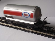 Lima 2711 Esso Tank Wagon –