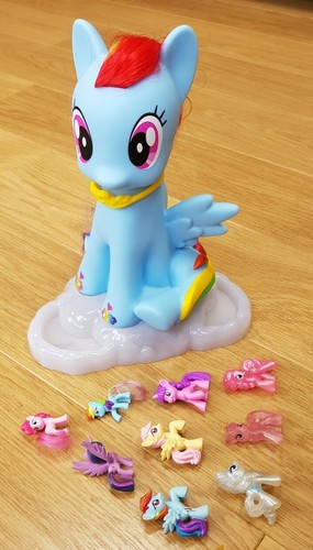 Little pony rainbow dash - rainbow,