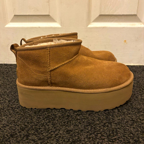 Ugg women beige suede - ugg, women’s