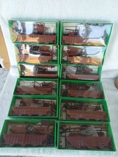 Bowser HO 55163 Full Set Of Twelve 100 Ton 45' 3 Bay Hopper Wagon Kits ATSF