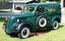 PHOTO  952UXN 1951 FORD THAMES