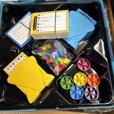 Trivial Pursuit Family Edition